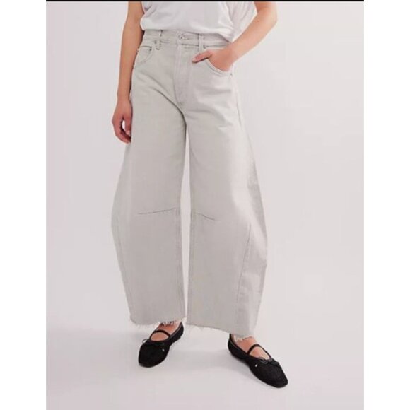Citizens Of Humanity Denim - Citizens of Humanity Horseshoe Jeans in Comet Size 28 Light Wash Gray Denim